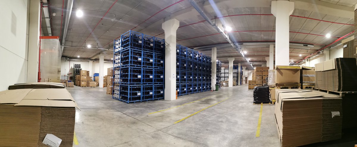 cil_logistica's tweet photo. 🆕❗ ¡@CIL Logística inaugura un nuevo centro logístico de 6.000m2!
📦 Se trata de un almacén multicliente de 6.000m2 en el Pol. Ind. Llevant de Parets del Vallès.
#logistica #cilgroup #logistics #almacen #almacenaje #distribucion #transporte #picking #logisticainversa #kautex https://t.co/KTSa0f0dad