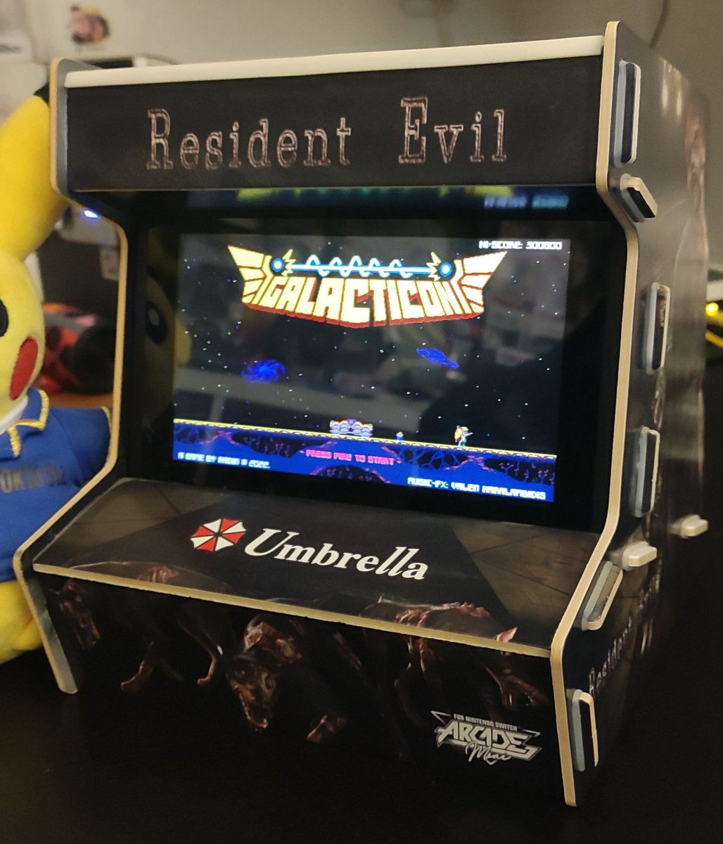 Kisamantra's tweet photo. La máquina recreativa que me puedo permitir, qué os parece? Jajajaja

A mí me encanta y si tienes buenos juegos a los que jugar ya apaga y vamonos! @FlynnsArcades #AWindingPath #DonutDodo #Galacticon https://t.co/ijQPBm51kw