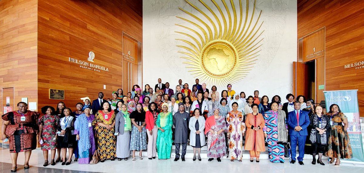 genre_anjouan's tweet photo. Sittina'Echat Salim participe actuellement à Addis-Abeba, en Ethiopie, à l'Assemblée Générale de #FemWise_Africa et le #3e_Forum des #femmes pour la #Paix et la #Sécurité. https://t.co/PoQKHqzENn