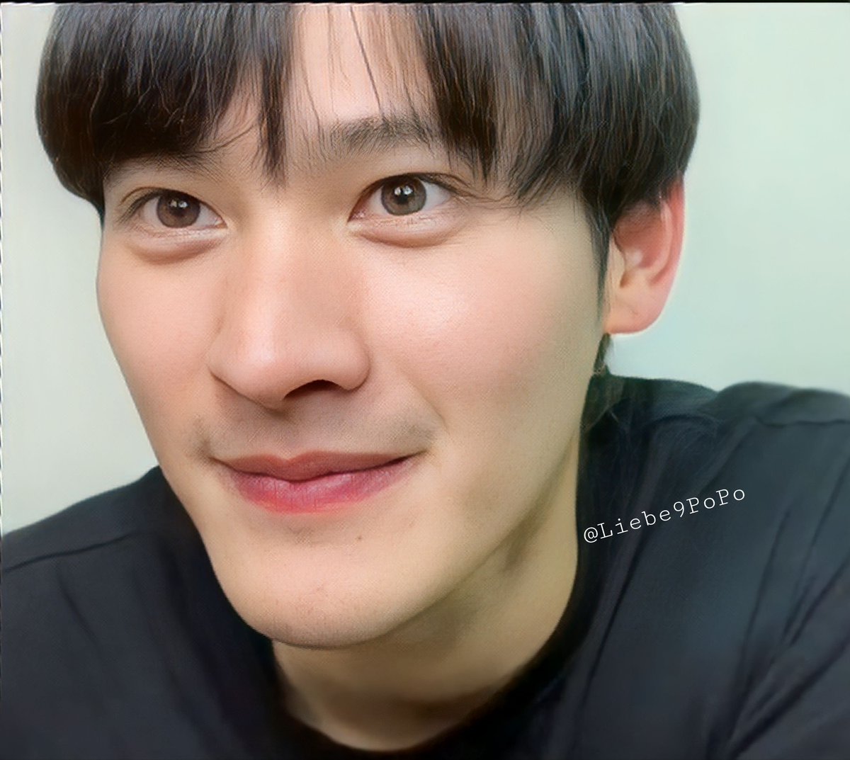 Liebe9PoPo's tweet photo. Good Night p'kao 🖤😺🌠⭐🌜🌛
#kaovdocall
#photobookkaonoppakao
#number_9th @numberx9th https://t.co/8AGjTTPcfH