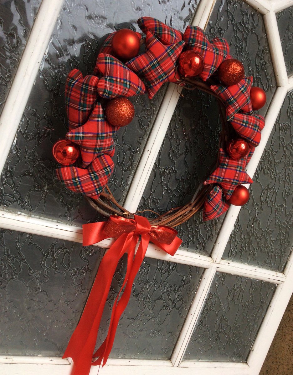 Tilda_Time's tweet photo. Christmas Holiday Wreath “Heart” ❤️❤️❤️
 #etsyshop #tildatime #chrismasdecor #doordecorations #newyeargift #winterwreath #doorwreath #homedecoration #frontdoordecor #рождественскийвенок #рождество #christmasgifts2022 #rusticfarmhouse #rusticfarmhousedecor #grapevinewreath https://t.co/n4mH3n9CZI