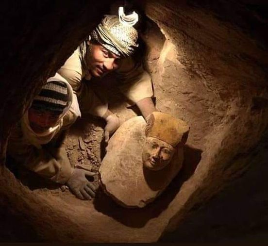 QuietCipher2030's tweet photo. The most beautiful feeling in the world is that no matter how rich your knowledge is and how beautiful this feeling is during any discovery, you will be very happy throughout your life. It is the land of Ta-Mari 🙂🖤
#History 🇪🇬🖤

#Archeaologists https://t.co/zLPqsYxnUd