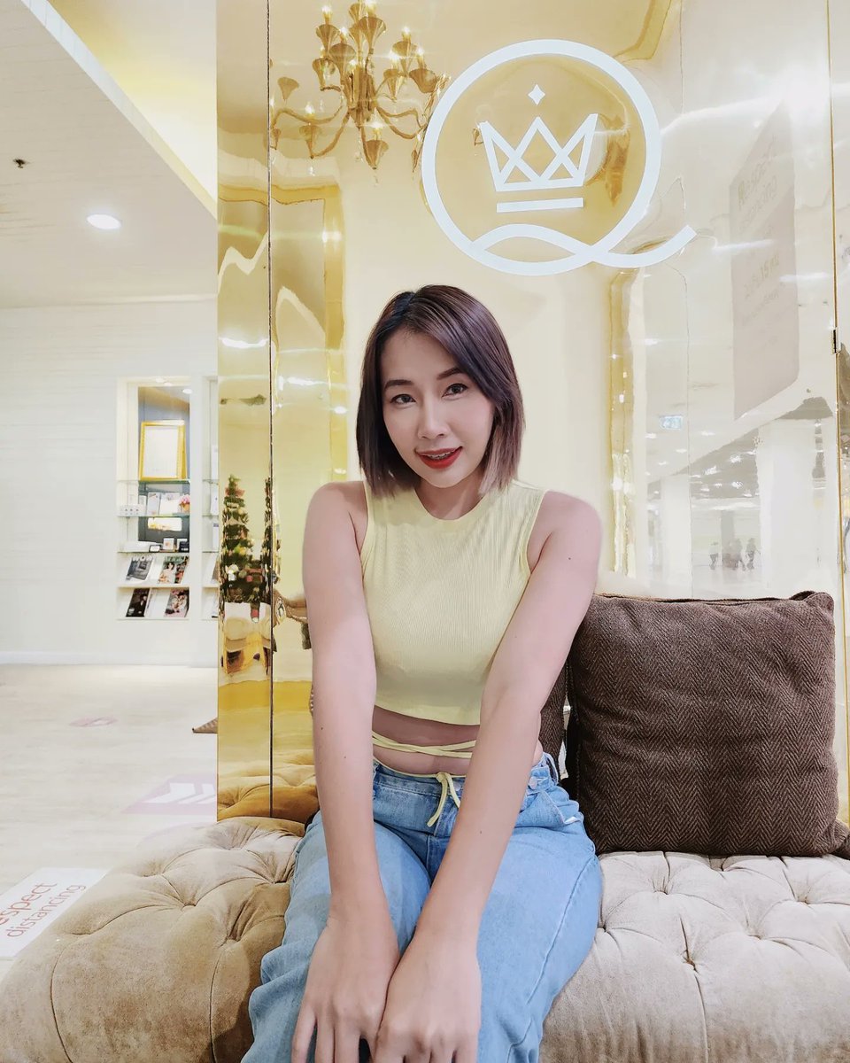 kumphol_rika's tweet photo. วันนี้ริก้ามาทำโปรเกรมกระชับหน้าท้องด้วยเครื่อง RF และ HIEMT ที่ The Sensai Clinic l สาขา พาราไดซ์ พาร์ค พี่ๆพนักงานน่ารัก วันนี้เราจะต้องมีซิกแพ็กกลับบ้าน😆😆 https://t.co/UGG8PU0ROs