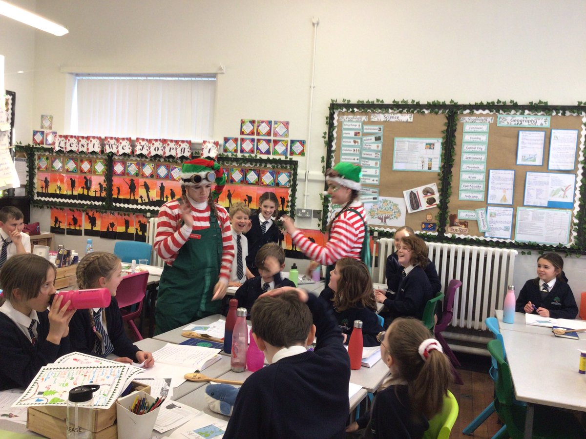 crawford_school's tweet photo. We had two unexpected guests arrive today in Class Three. Mittens and Pudding joined us for a little while to spread some Christmas cheer. Literally as they sprinkled and sneezed snow, tried to eat glue sticks, played with science equipment…and much more. The children loved it! https://t.co/cFCB12wWjw