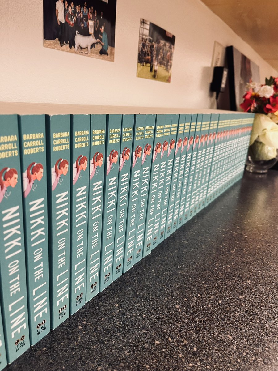 The books have arrived! We just need the 2023 Wildcat Basketball Team to be determined. Good luck at tryouts next week, ladies! <a href="/PSFTC_ORG/">PSFTC</a> <a href="/PrincipalTiz/">Sarah Tislow Gustin</a> <a href="/SmsWildcat/">SMS Wildcat Athletics</a> #WeAreWildcats