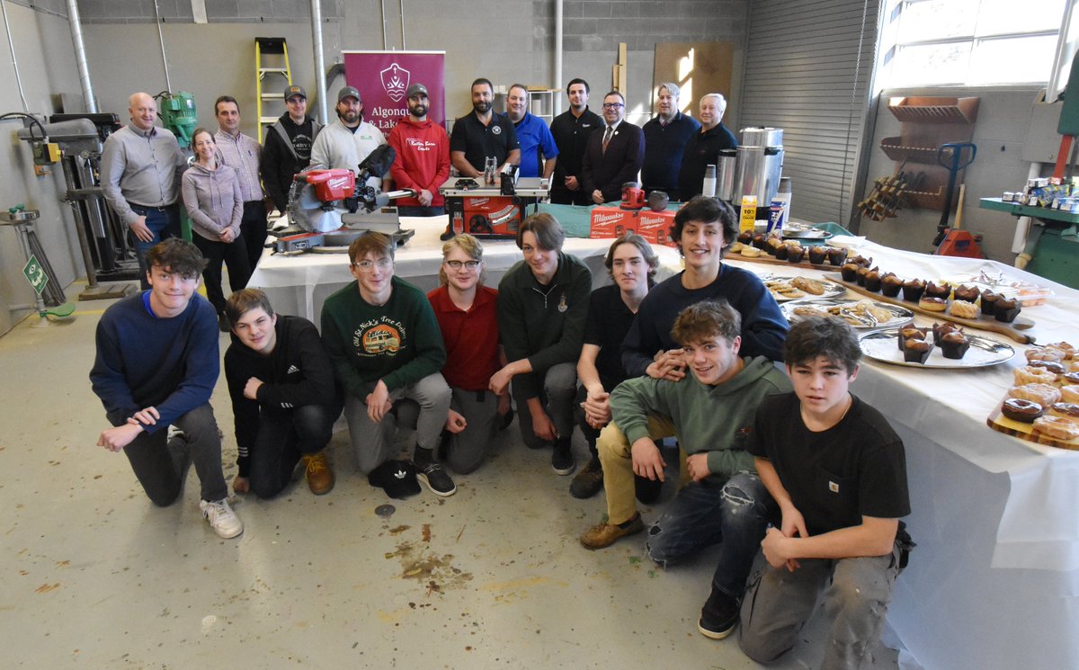 ALCDSB (@alcdsb) on Twitter photo The <a href="/techalcdsb/">ALCDSB Tech Site</a> received a generous donation from <a href="/MilwaukeeTool/">Milwaukee Tool</a>, <a href="/FastenalCanada/">Fastenal Canada</a> and Pink Ball Golf Classic Committee’s "Tools for Teens" program today. The combined gift of $2,500 contributed to the purchase of tools for the Construction Tech program. bit.ly/3WadslC The <a href="/techalcdsb/">ALCDSB Tech Site</a> received a generous donation from <a href="/MilwaukeeTool/">Milwaukee Tool</a>, <a href="/FastenalCanada/">Fastenal Canada</a> and Pink Ball Golf Classic Committee’s "Tools for Teens" program today. The combined gift of $2,500 contributed to the purchase of tools for the Construction Tech program. bit.ly/3WadslC