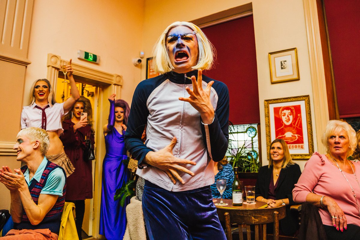 GLAMOUR PUSSY 💋 🔥 #Farsley

📸 @georgeharrisonphoto