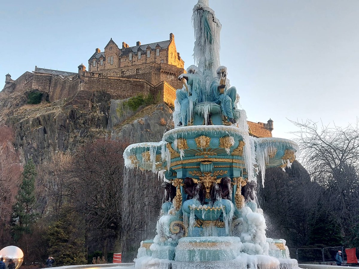 Edinburgh Evening News tweet media