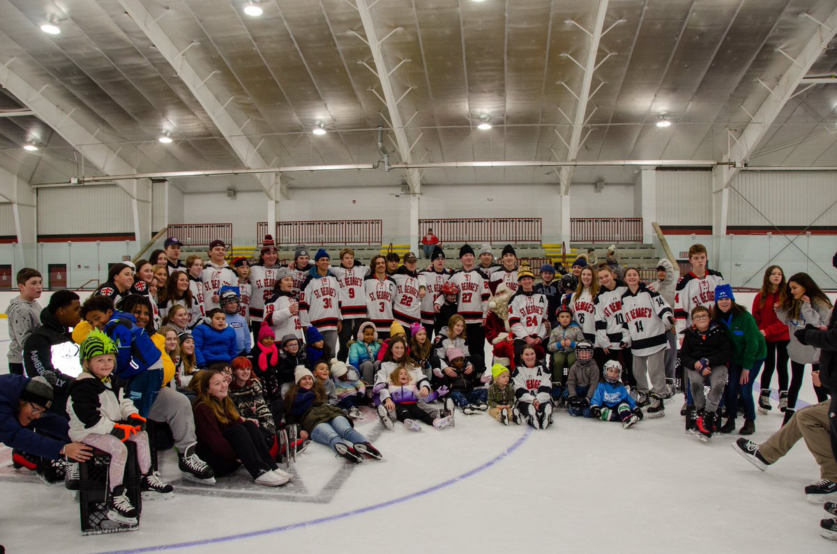 SGBICE's tweet photo. Great day on the Hilltop this past Sunday. The team had a lot of fun with the local community during our annual Santa Skate on the hilltop! #SGBICE https://t.co/XtdHNQDOoo