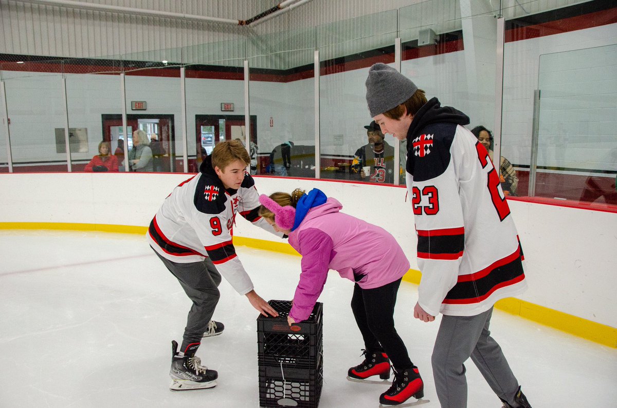 SGBICE's tweet photo. Great day on the Hilltop this past Sunday. The team had a lot of fun with the local community during our annual Santa Skate on the hilltop! #SGBICE https://t.co/XtdHNQDOoo