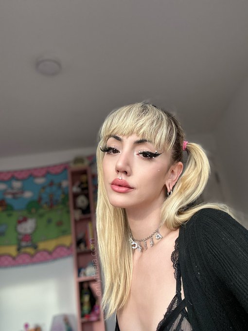 she&rsquo;s frosty https://t.co/XJpxC1H2bi