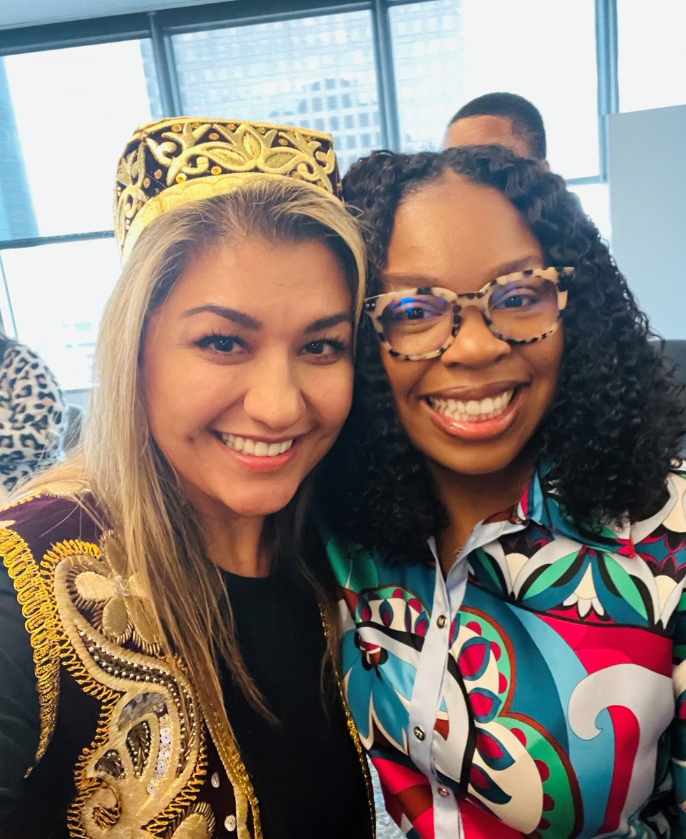 Deloitte's Houston #Inclusion Council hosted a Fall Fashion Showcase to celebrate the multi-faceted dynamic of our people and their cultures. To bring this to life, #TeamDeloitte professionals highlighted fashion looks unique to their heritage 👏🎉