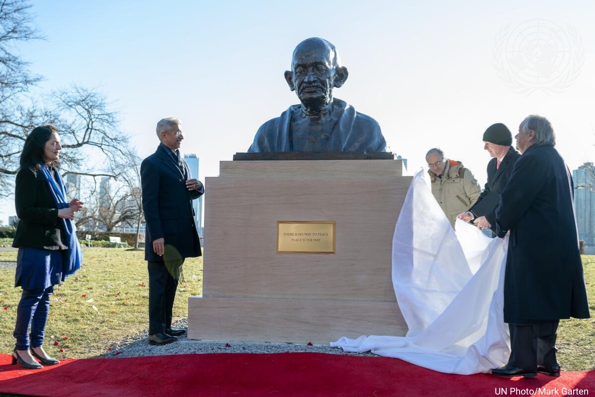 UN's tweet photo. “His legacy is everywhere, including in the daily work of the United Nations around the world for equality, solidarity and empowerment.”

-- @antonioguterres as Mahatma Gandhi monument is unveiled at UNHQ. https://t.co/pcIOSBSRyF https://t.co/N2GBMyPPKo