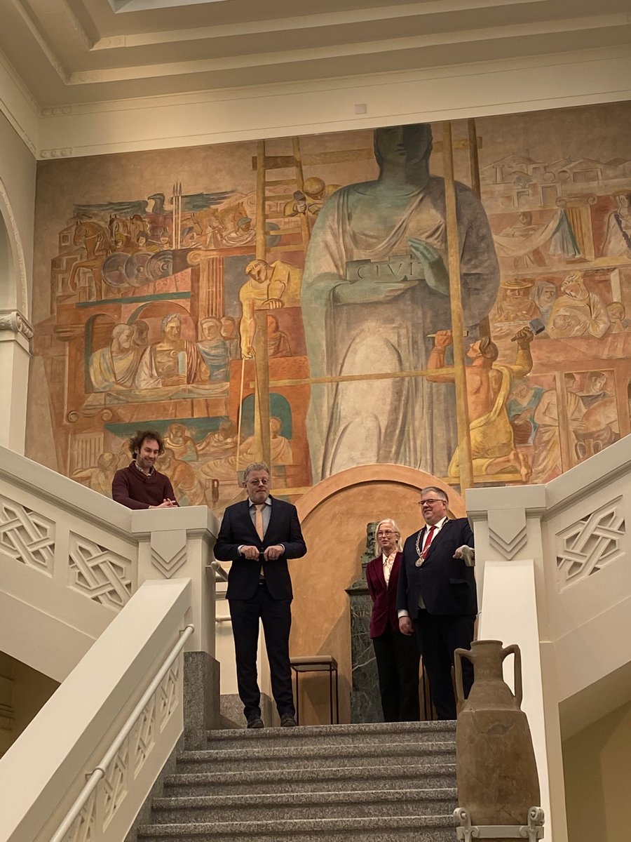 Nog even terug naar mijn vorige werk om de opening van het vernieuwde museum Kam te bewonderen. Wat is het prachtig in ere hersteld! En wat was het een fijn team collega’s van diverse organisaties waarmee we dit hebben gedaan. @CultuurGld <a href="/ValkhofMuseum/">Valkhof Museum</a> @gemeentenijmegen