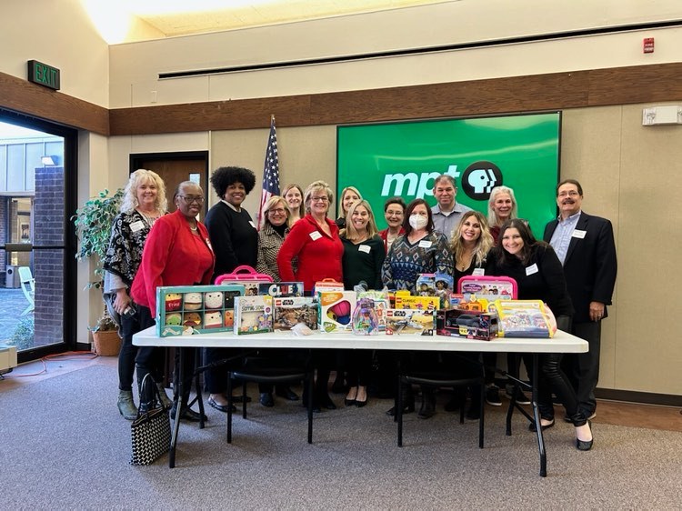 BaltPR's tweet photo. Thank you to @marylandpubtv for hosting us yesterday for our annual program! It was such a delight to see our members and panelists, and we are grateful to those who brought an unwrapped toy that will be donated to area children in need to help spread some holiday cheer! #BaltPR https://t.co/zdqciIVLPK