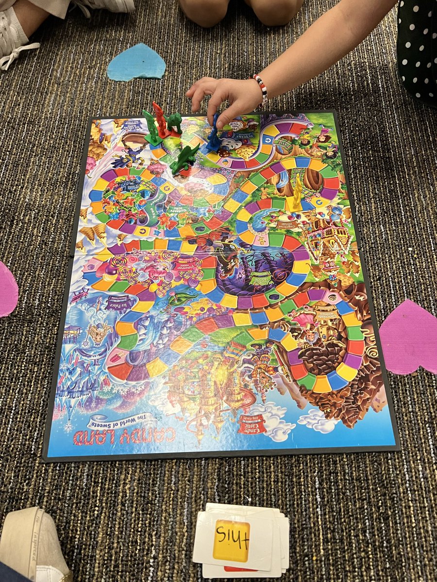 MsLaurell2nd's tweet photo. Candy Land: HFW version makes for fun practice! 🍭 @rennellredhawks https://t.co/kbqY7Qb8FK