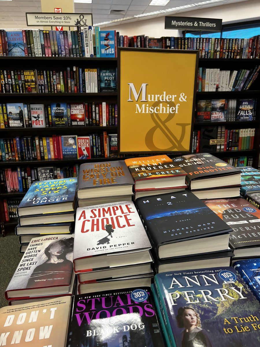 eric_larocca's tweet image. My mom visited another Barnes &amp;amp; Noble today and sent me these pics of Things Have Gotten Worse… on display! She even recommended my book to a reader who was shopping at the “Murder &amp;amp; Mischief” table. My mom now expects a percentage of royalties from Titan 🤣