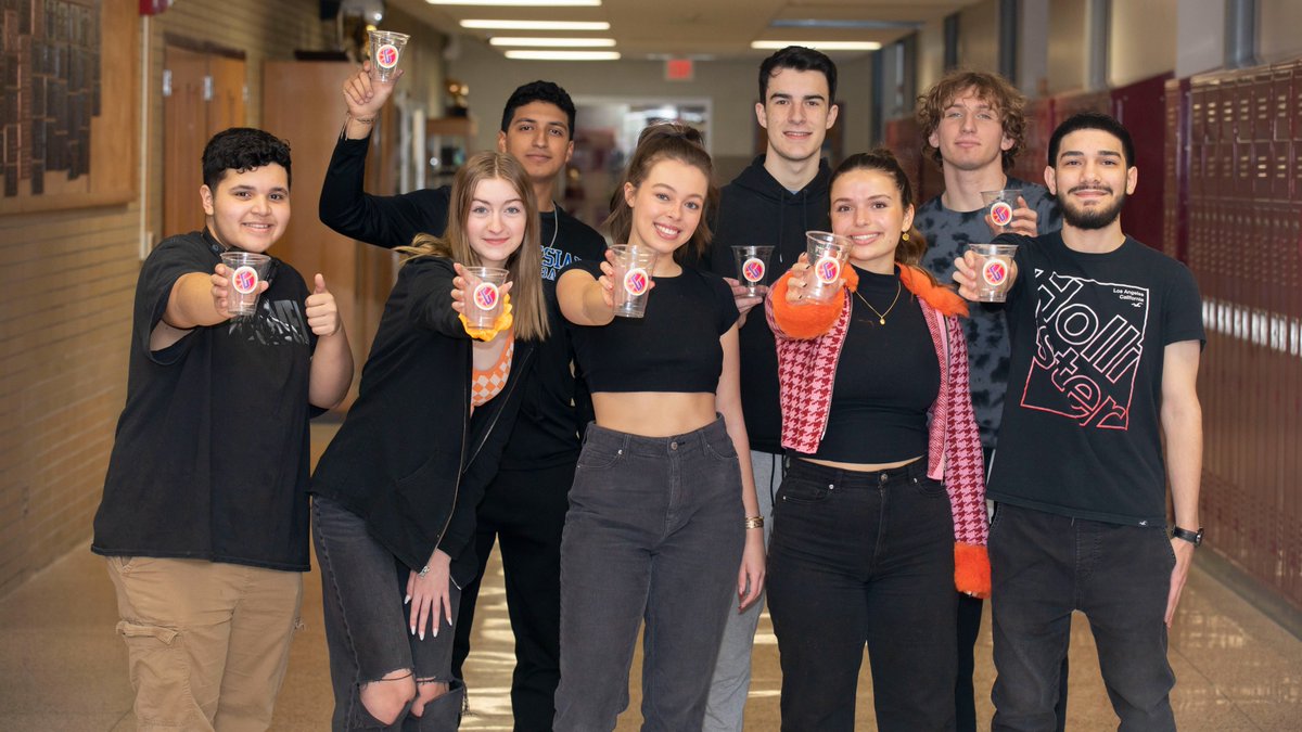 At Governor Mifflin, we like our grinds groovy ✌️☕️ Yesterday morning, Mr. Rosenbaum's business seminar class celebrated the grand opening of their new business endeavor, Groovy Grinds Coffee Shop!

Photo Credit: Tania Colamarino, AMA Photography