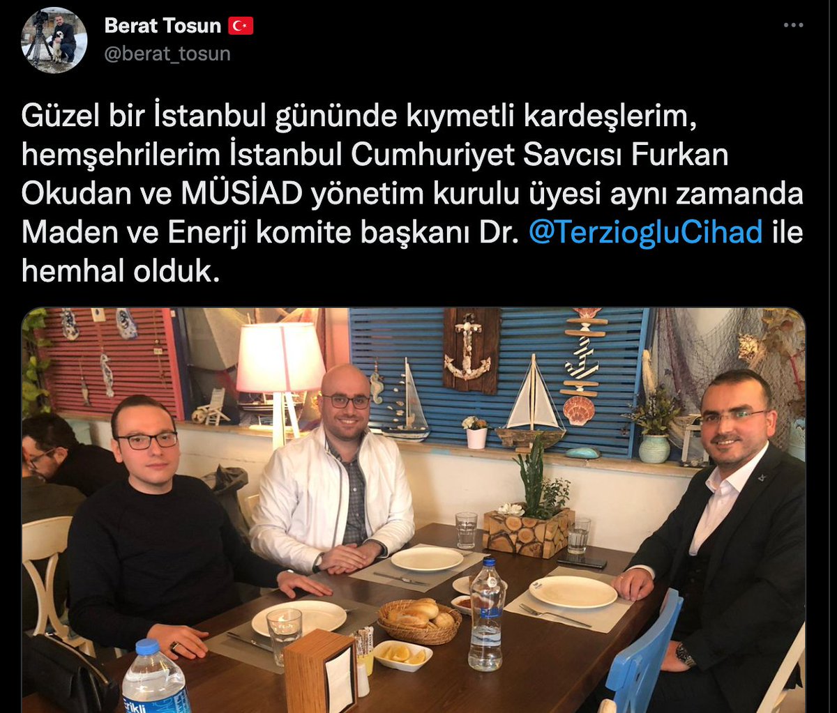 barispehlivan's tweet photo. VARAN 2! 
İmamoğlu'na ceza isteyen  savcının adı: Furkan Okudan
FOTO1: Savcı Okudan TÜGVA Koordinatörü ile… 
FOTO2: Savcı, AKP Canikli Belediye Başkanı’nın yeğeni çıktı.
FOTO3: Savcının nikahını AKP’li Samsun Belediye Başkanı kıydı.
FOTO4: Nikahta AKP Samsun İl Başkanı da vardı. https://t.co/W71h0jkHBP