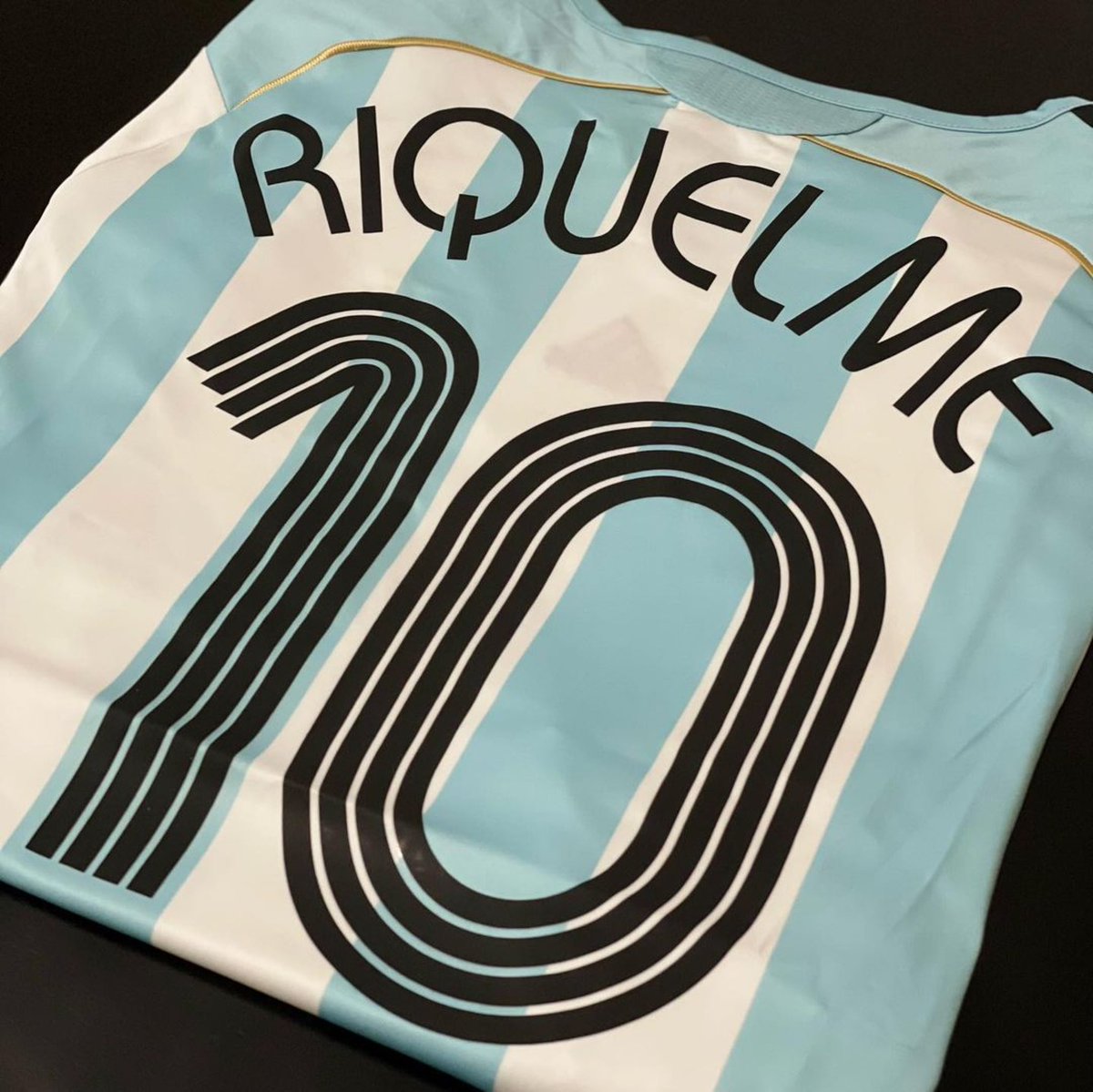 tdmascrc's tweet image. Sigue a @tdmas_cr y @SoloFiebres dale RT y participa por esta camisa de #ARG. Sorteo después de la final