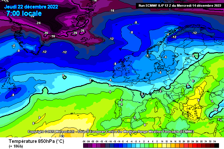 MetAlertIreland's tweet photo. By no means would I bet my wages on the outcome but the ECM showing a gradual return to the freezer late next week? Confidence: 40%.
#MetAlertIreland https://t.co/7g9nj0n7dy