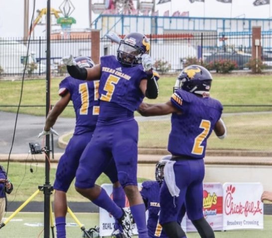 braelyn54ward's tweet photo. Blessed to receive an offer from Texas college @Coach_JJackson2 https://t.co/Uh2xVqmefE