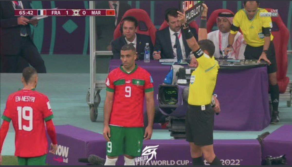 ALK_abdalrahman's tweet photo. واضح من وجهه انه داخل يخبص  #المغرب_فرنسا https://t.co/IWD0OSKs0x