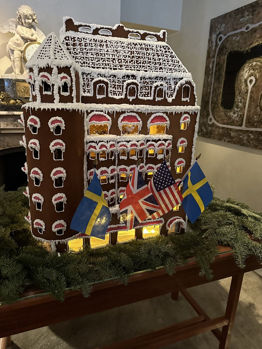 I think this wins   ⬇️ #gingerbreadhouse2022 spotted at a Hotel in Stockholm today.
<a href="/Sweden/">Sweden</a>