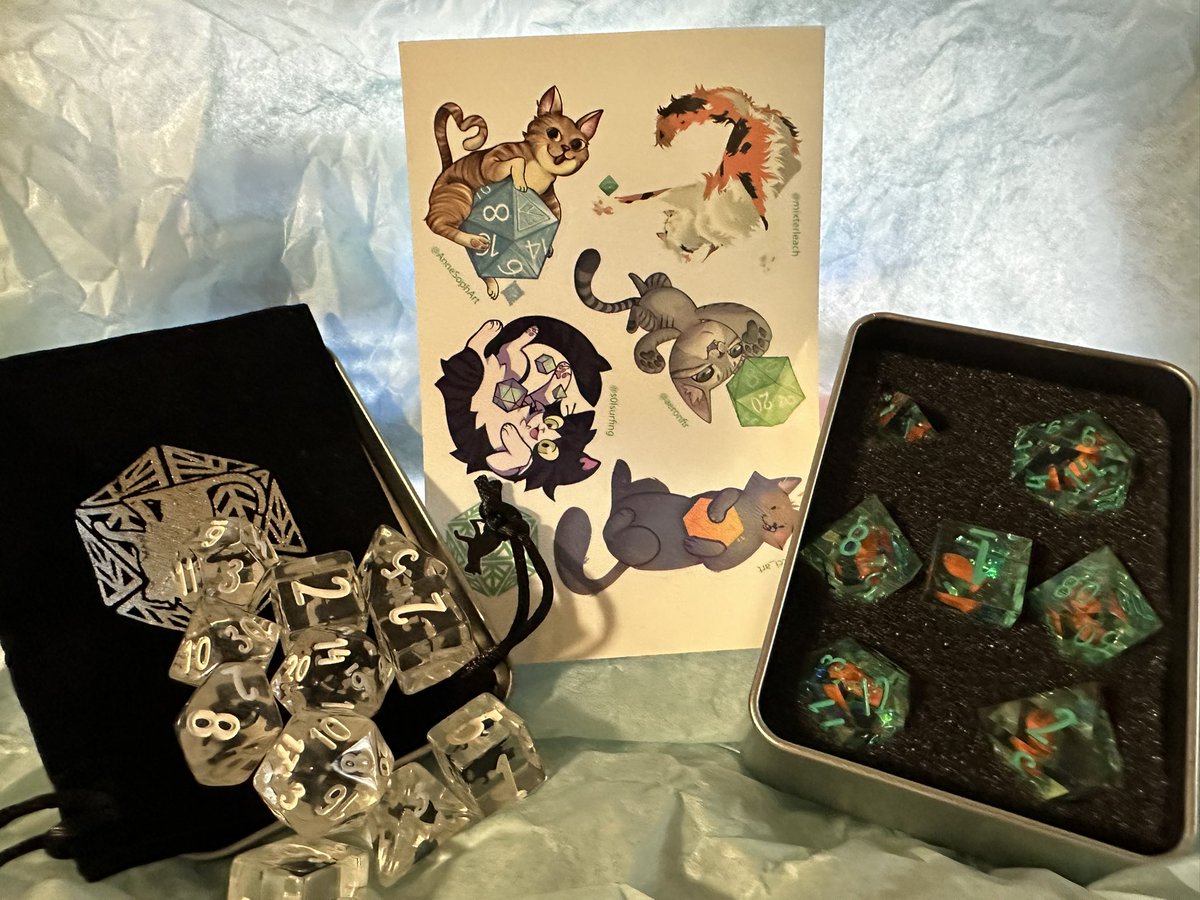WestleyStews's tweet photo. Omgosh!! Check out these dice and the extra stickers from @greenleafgeek! Iβm so excited to use them and really just admire them!! #KeyFish #BestDice! #DiceMakeMeHappy! https://t.co/162xCFed9H
