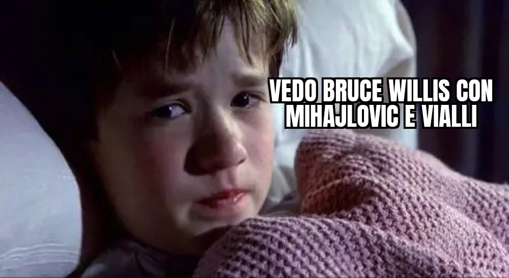PDUmorista's tweet photo. Non vorrei essere troppo pessimista, ma ho un brutto presentimento...
#BruceWillis #forzasinisa #GianlucaVialli https://t.co/t9cl3AcydQ