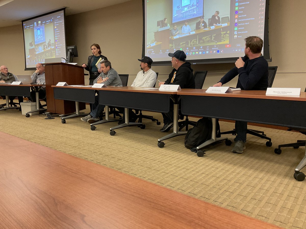 CANNAdotMN's tweet image. The MN Hemp Growers Cooperative meeting is taking place right now at Hellmuth &amp;amp; Johnson in Edina, MN 

Thank you to @CarolMossEsq for hosting the co-op and for helping bring our #mnhemp community together! 

#mnhempcoop #cannamn