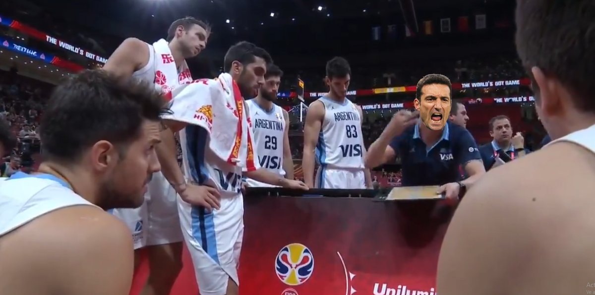 "Cuando decimos Mbappé y Griezmann no la agarran... ¡Mbappé y Griezmann no la agarran! No me miren... Después dicen: '¿Qué querés? Me la metió en la cara'. ¡ES QUE NO LA TIENEN QUE AGARRAR!"