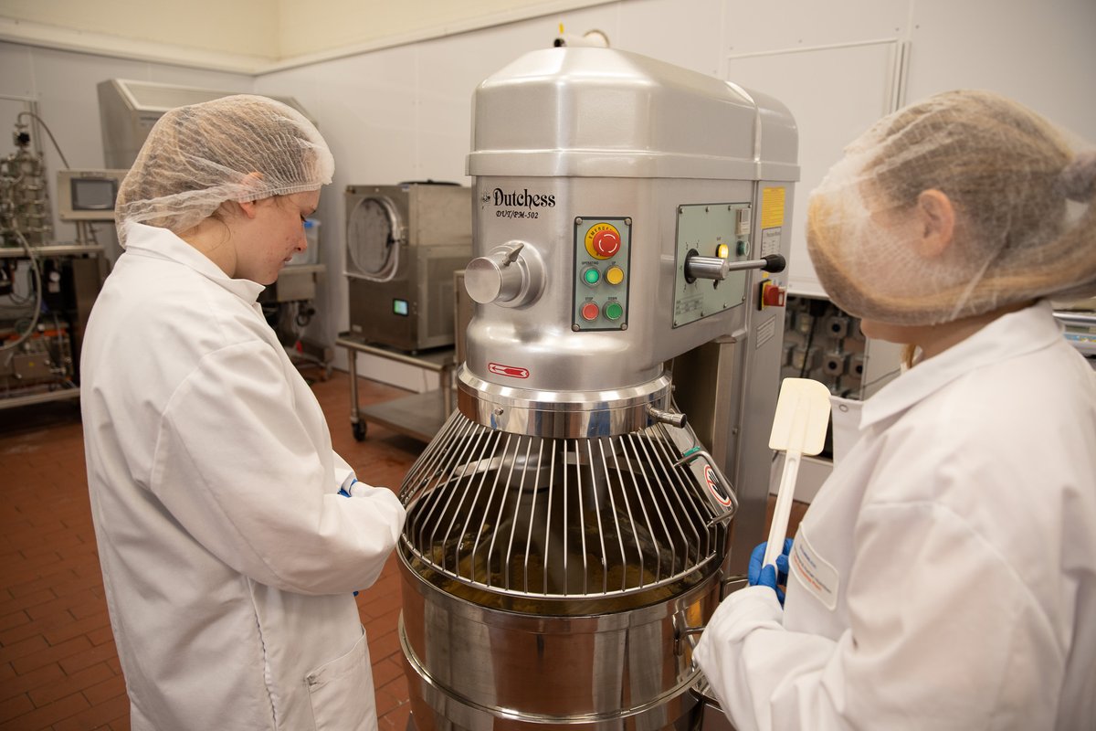 Making food in the Pilot Plant is even more mesmerizing with our new Dutchess Stand Mixer! Just think of all the cookies....