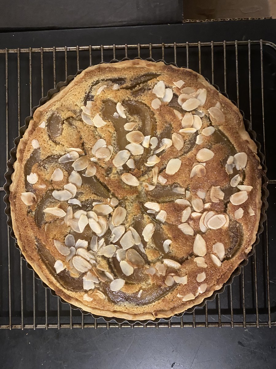 PlanetSpike's tweet image. Had a spare hour this afternoon so I made a pear and almond tart. What do you think @Christmascrazy ? Perhaps I put too much cinnamon in the mix when I poached the pears...they look a bit green. Tastes fantastic though.