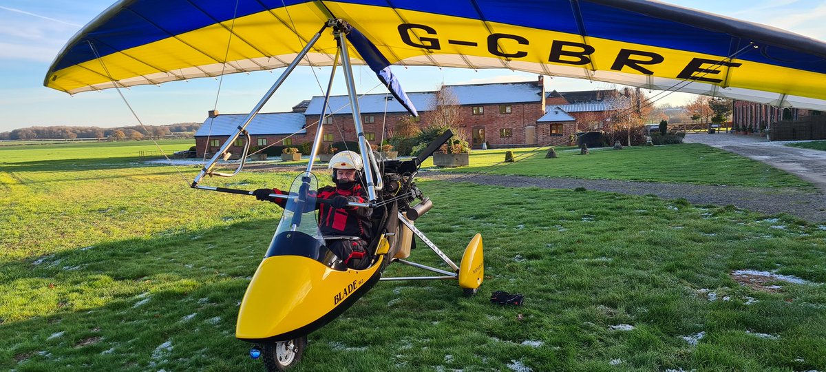 HadAirTeam's tweet photo. The recent cold fantastic flying weather has allowed us to reval pilot licences &amp; reinspect flexwing aircraft that have been out of action @BMAAUK This mainair Blade 912 is a beauty,maintained &amp; flew great.Congrats to Lee on becoming current &amp; his aircraft passing its inspection https://t.co/jMGBYLJG74