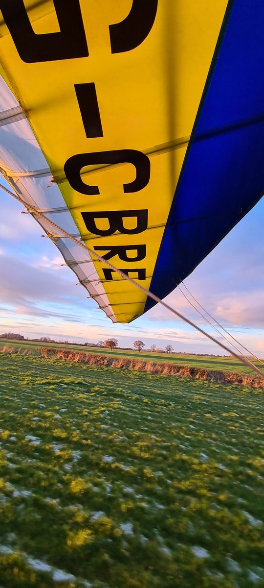 The recent cold fantastic flying weather has allowed us to reval pilot licences &amp; reinspect flexwing aircraft that have been out of action <a href="/BMAAUK/">BMAA</a> This mainair Blade 912 is a beauty,maintained &amp; flew great.Congrats to Lee on becoming current &amp; his aircraft passing its inspection