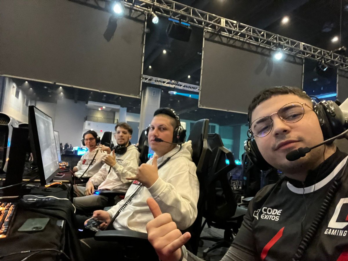 We are ready for our first match 🆚️ <a href="/LAGuerrillas/">LA Guerrillas M8 | Intel</a> Academy  

let's go with everything, we almost started 💪🔥

<a href="/traaixx/">Traix</a> 🇦🇷
@BabyCaoss 🇪🇨
<a href="/CoutiSZN/">Couti</a> 🇦🇷
<a href="/aLLegendah/">Legendah</a> 🇪🇨

Coach <a href="/_Pajson/">univ. bacc. hist. soc. Paj 🇭🇷</a>

Pay attention to twitch.tv/callofduty

#WeAreD1 #D1INRaleigh 🇺🇸

Powered by <a href="/codexitos/">CODE Éxitos</a>