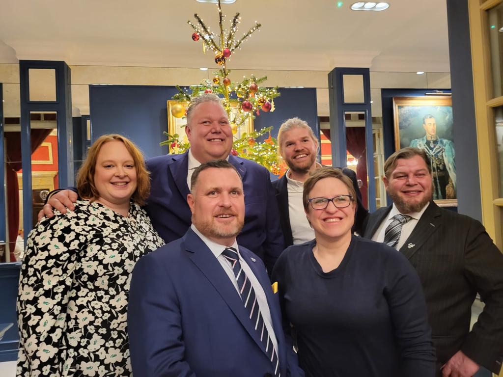 The end of year festivities continued for Bradley &amp; Co last week as we hosted a  lunch for clients and winners of  The Bradley’s staff award at the <a href="/RoyalAutomobile/">Royal Automobile Club</a> last Friday. 

Want to know more?subscribe to our newsletter by emailing
 📩info@bradleyandco.uk

#hrconsultant #hr