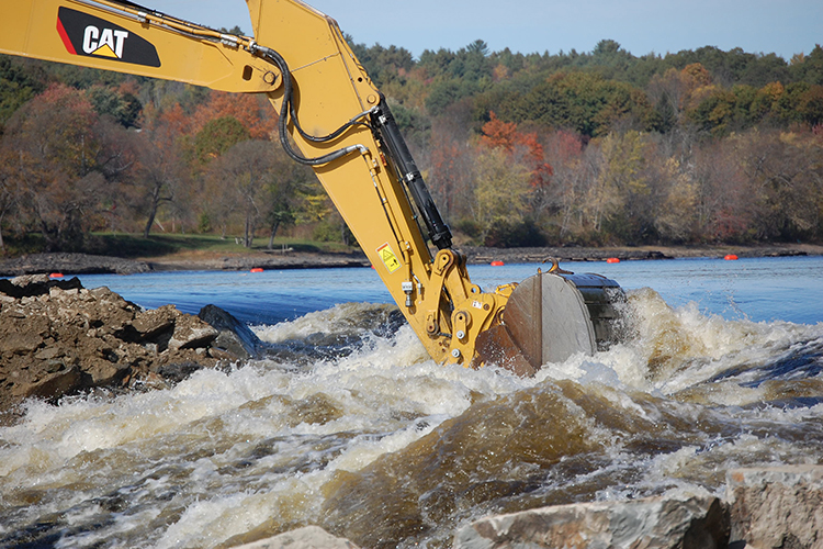 NOAAHabitat's tweet photo. 36 fish passage projects have been recommended for nearly $105 million in NOAA funding under the Biden-Harris Administration’s Bipartisan Infrastructure Law, with significant funding for tribes. 

https://t.co/GPFaWYcLr1 https://t.co/V6o9MCDnGQ