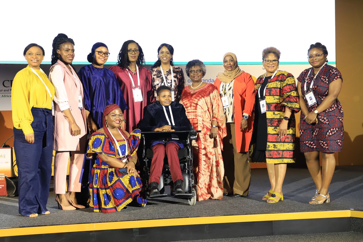 Chikwe_I's tweet photo. Powerful all-female plenary at #CPHIA2022 discussing how we should invest in the capacity training &amp; leadership development of women in global health

The potential of Africa cannot be realised without the strong positioning of women

Inspired today &amp; everyday by @VIhekweazu https://t.co/lgY8PHxhAe