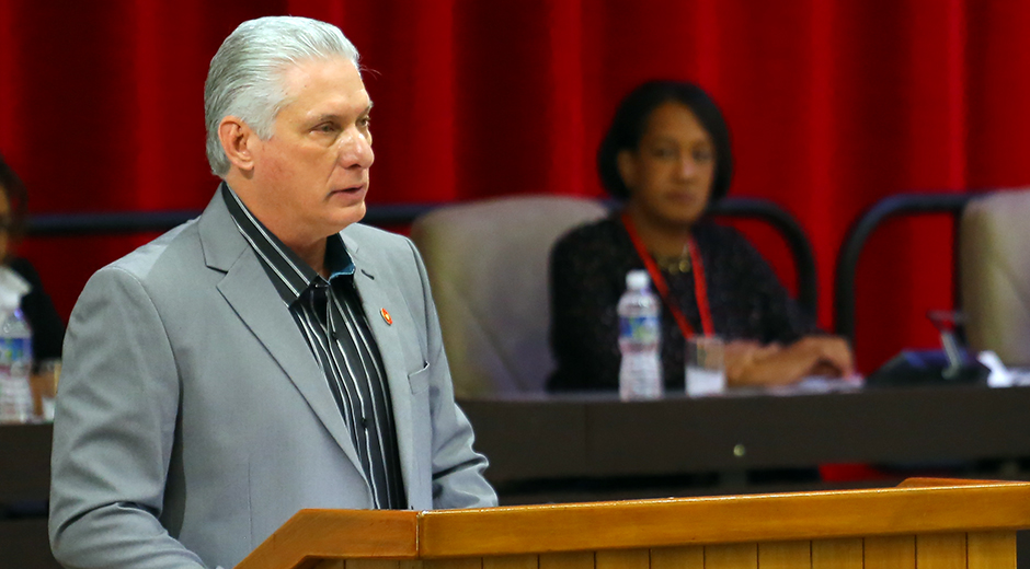 PartidoPCC's tweet photo. #Cuba En el décimo período ordinario de sesiones de la Asamblea Nacional del Poder Popular (ANPP) en su novena legislatura, el presidente cubano @DiazCanelB  rindió cuenta de su gestión en 2022, “un año extremadamente complicado en el escenario internacional” #PoderPopular https://t.co/rsTCI0W3qN