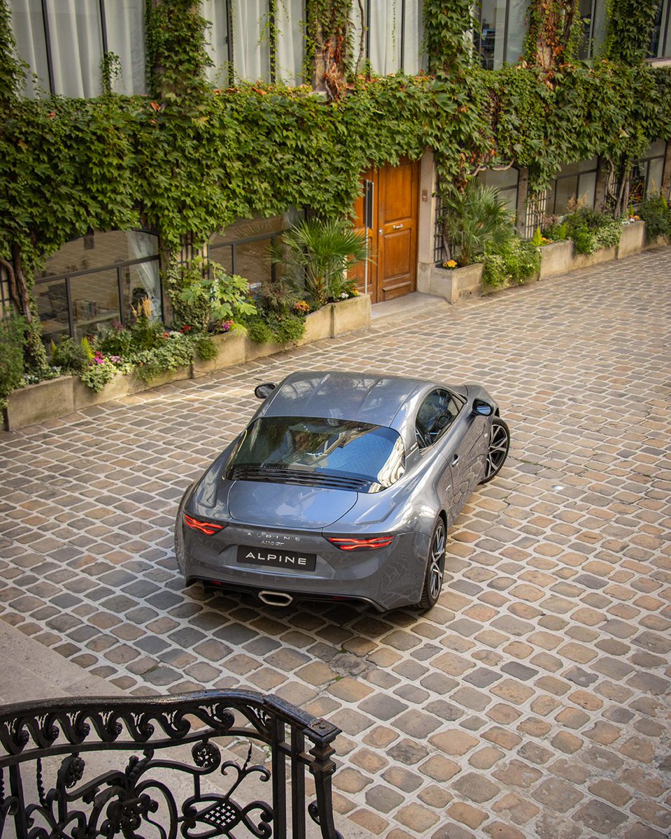alpinecars tweet picture