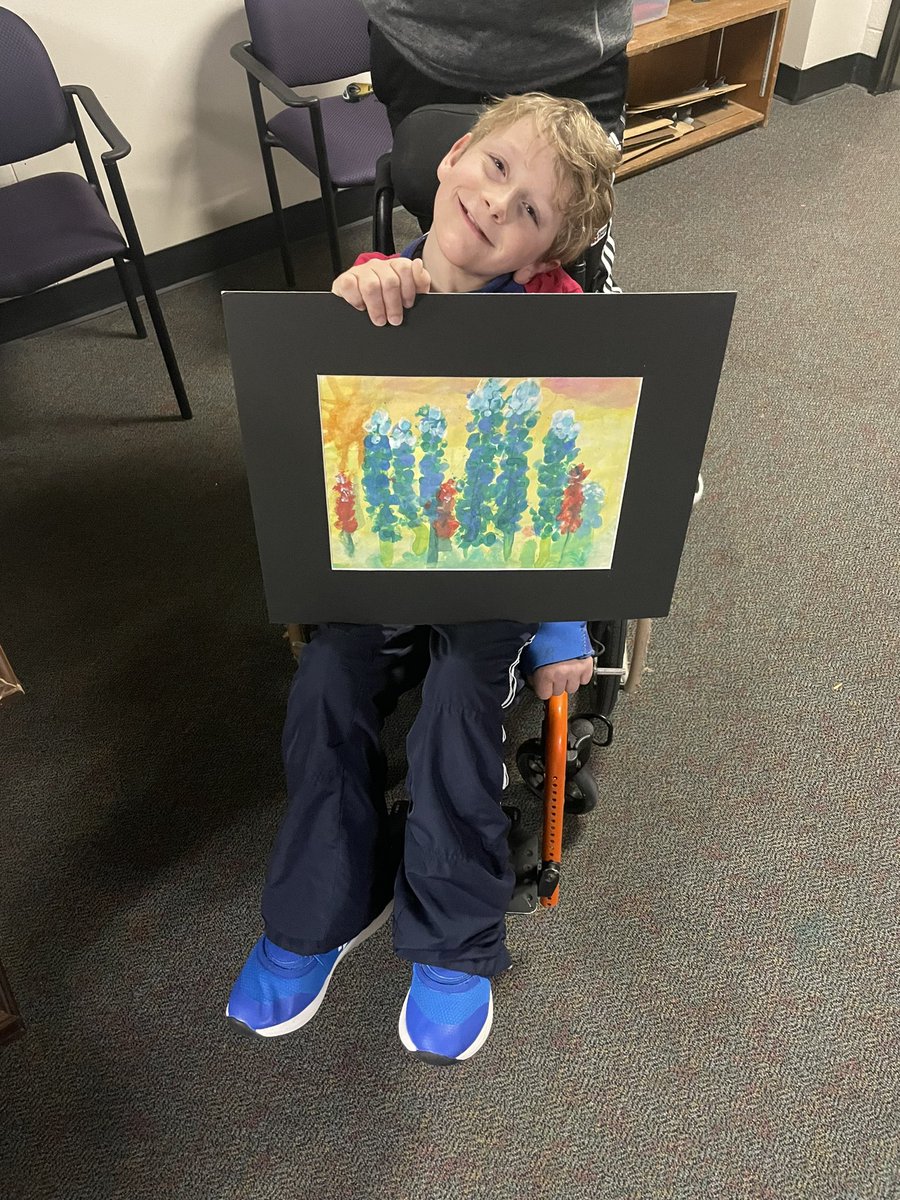So proud of our local artist for being featured at the Houston Livestock Show and Rodeo this year! <a href="/LLMSLynx/">Lucas Middle School</a> #witnessgreatness