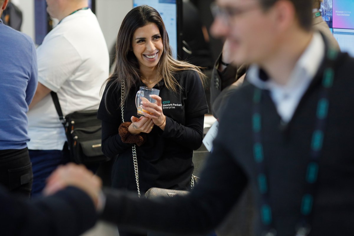 EventI4d's tweet photo. Memorable moments from #HPEDiscover Frankfurt 2022✅ Congratulations to @HPE  for the great event! See you next year at #HPEDiscover 2023 in Las Vegas 🎲!
#i4devents #eventmanagement #eventservices #eventmarketing #technology #HPE #events #conferences https://t.co/1V4zXkm4jS