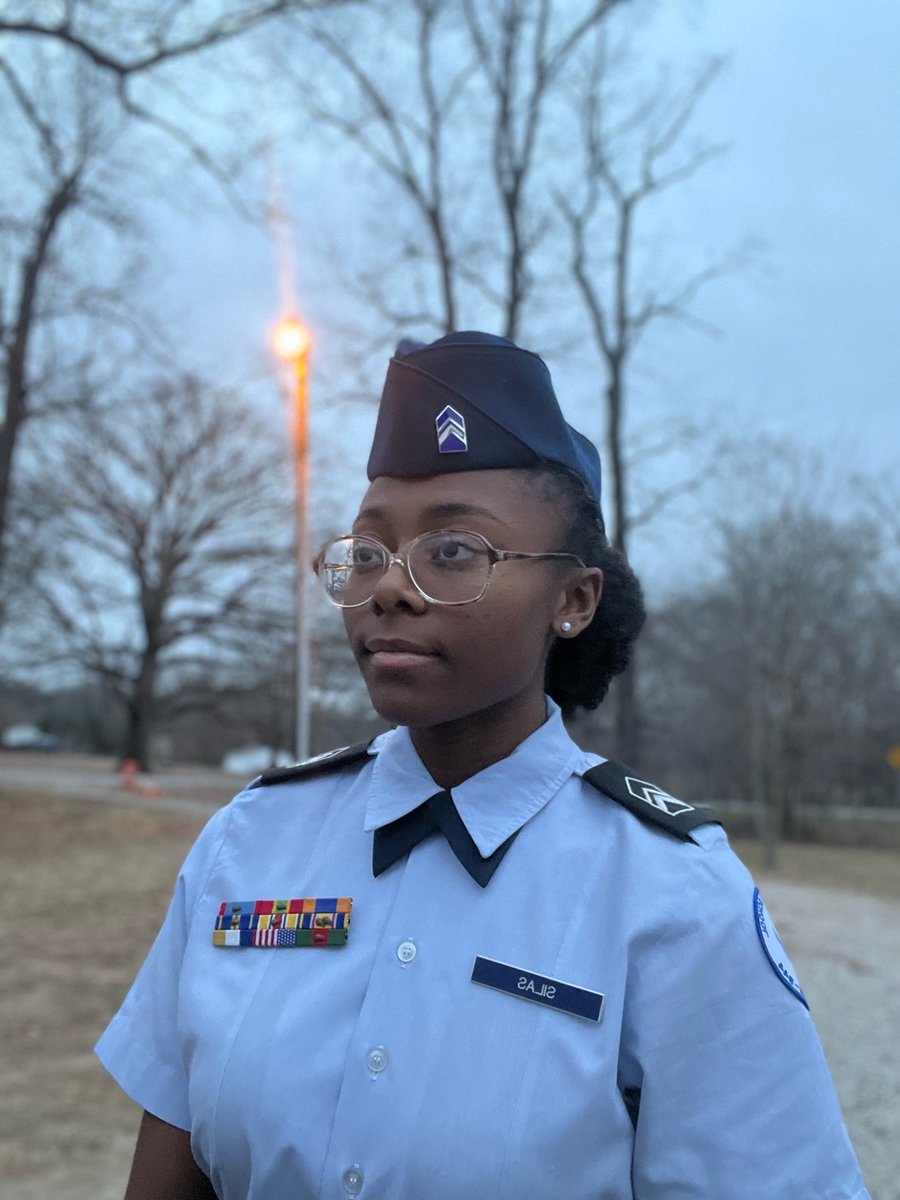 Yesterday, we announced that @haywoodhigh @high_unit senior Asia Silas was selected to the Flight Academy. That's only part of the story, though. Click the link for the rest of her story and how she's set herself up for future success after high school. haywoodschools.com/asia-silas-sen…