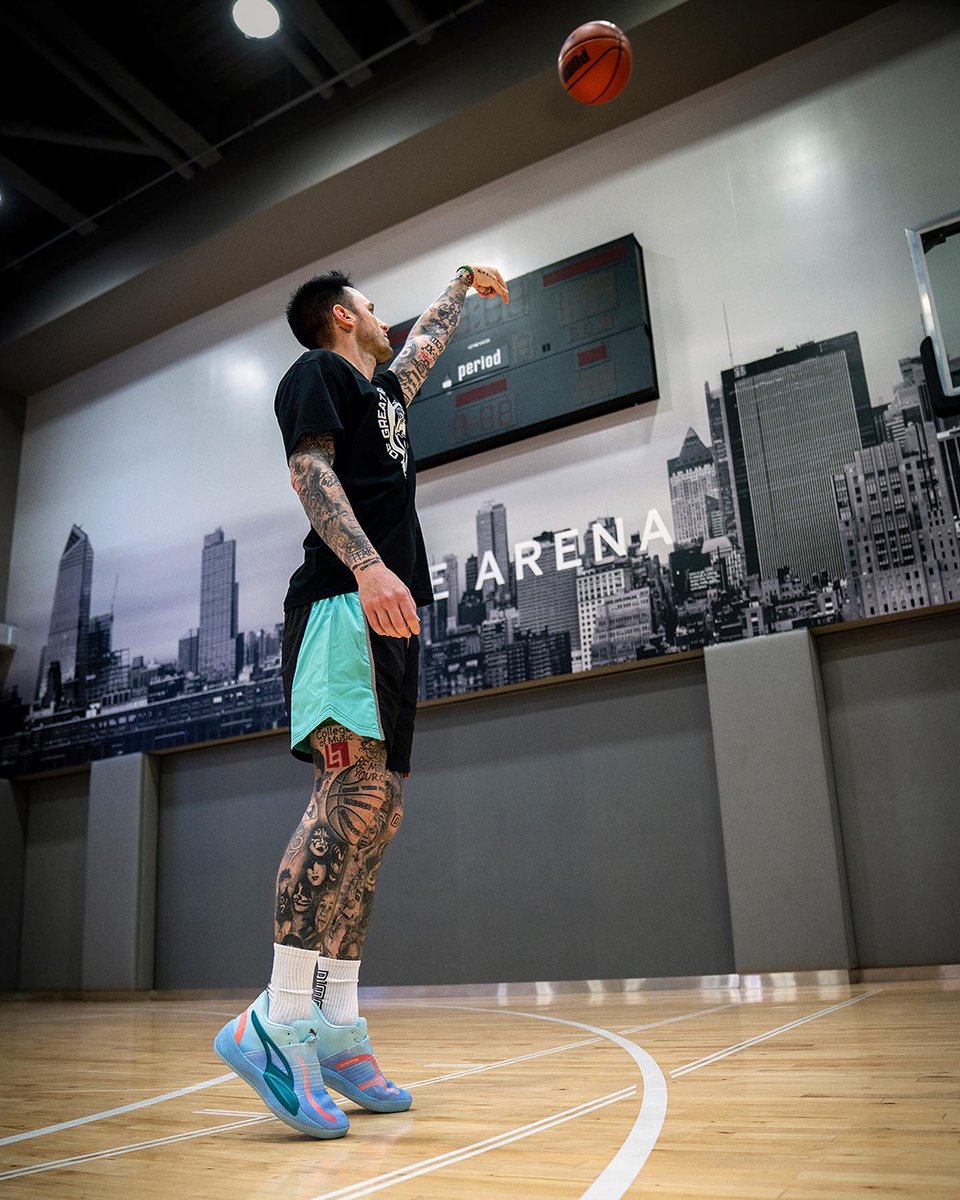 PUMAHoops's tweet photo. Life is beautiful in the 603

@Cbrickley603’s Rise Nitro PEs our tomorrow 🔥 https://t.co/J0DojUl7Gb