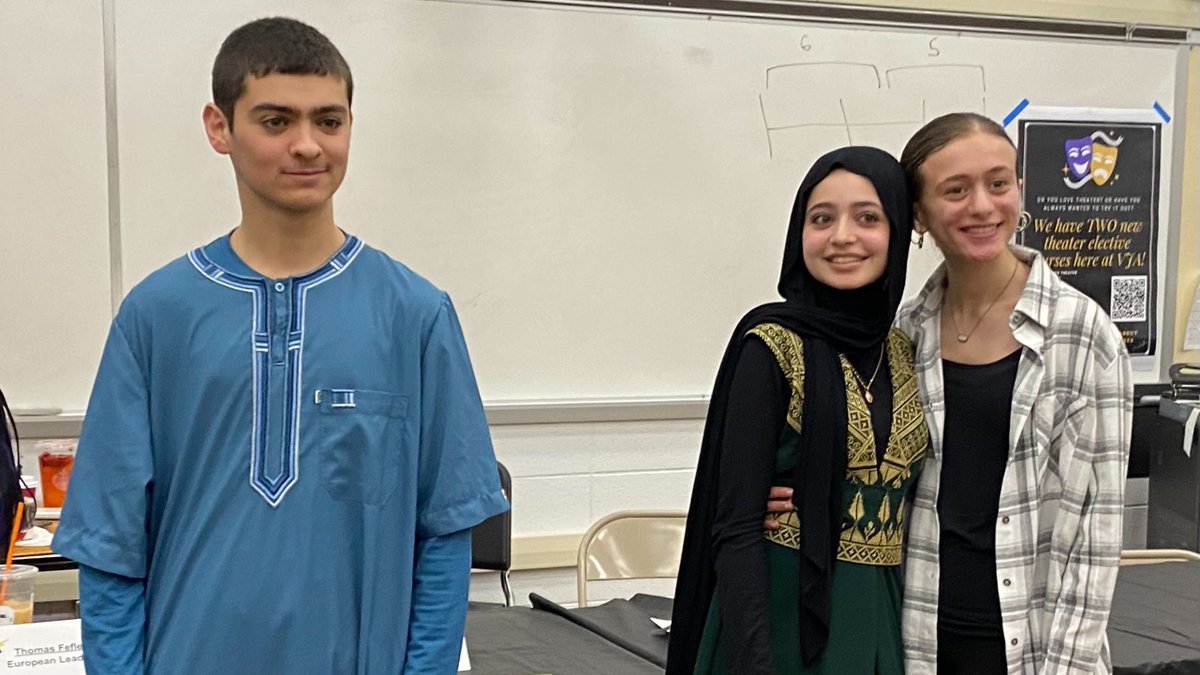 CHSD230's tweet photo. Student voice at its best! Andrew Student leaders presented "One World, Many Cultures," a professional development opportunity for teachers.  Cultures, significant holidays, common misconceptions, and ways teachers can support students of all cultures were discussed. https://t.co/SspVMDlEP1