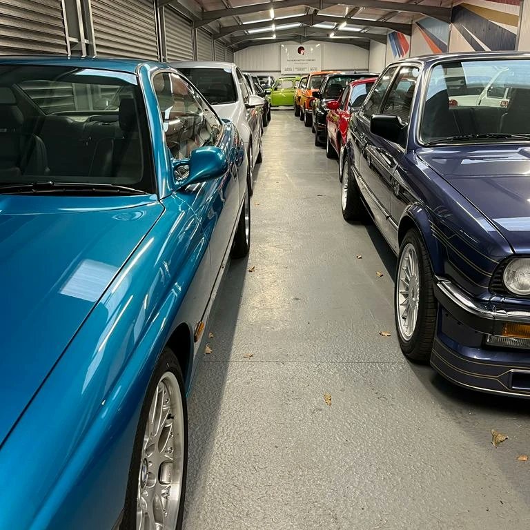 heromotorco's tweet photo. 'Hamilton' had a bit of a move around last week to accommodate the huge demand for storage this year!
#classiccars #classiccar #bmwclassic #porscheclassic #storage #carstorage #automotivestorage #classiccarstorage #performancecarstorage https://t.co/dCnHzv7hff