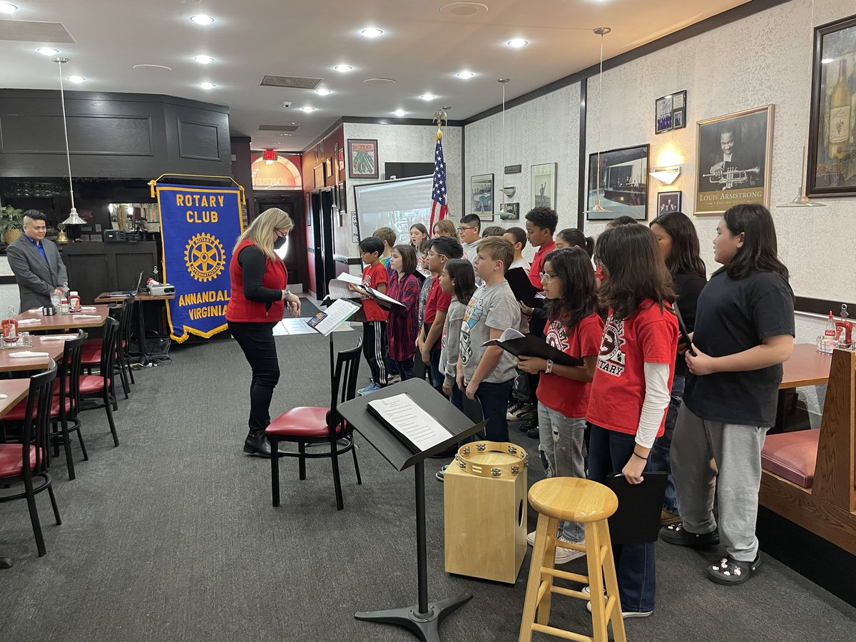 Mike Astudillo tweet media