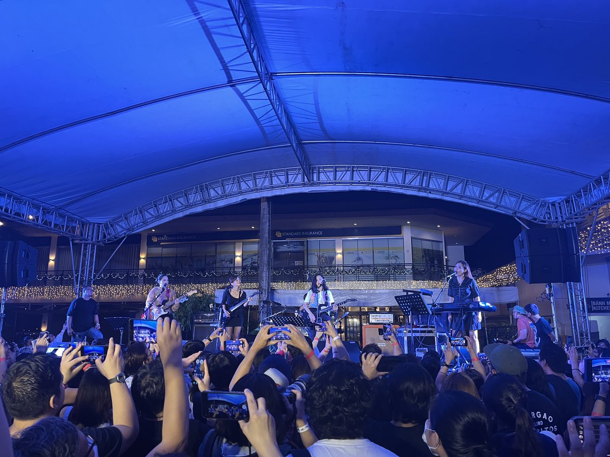 The girls performing together! 🤩✨ #GNNTanawin